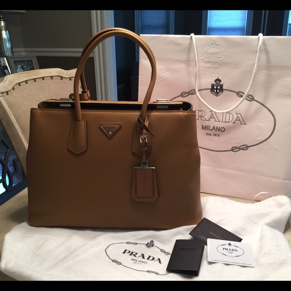 SOLD - Picture 3 of 4