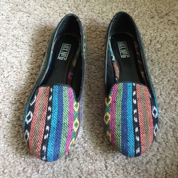 Patterned loafers