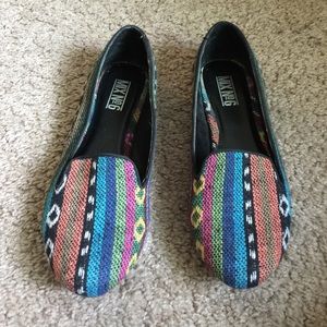 Patterned loafers