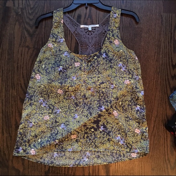 Racerback blouse 🍃