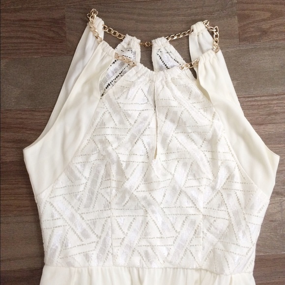 One Large Left! Ivory Asymmetrical Dress - Picture 2 of 3