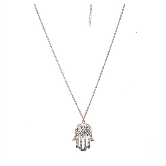 Jewelry - | New | 🎈 CLEARANCE Silver Hamsa hand pendant
