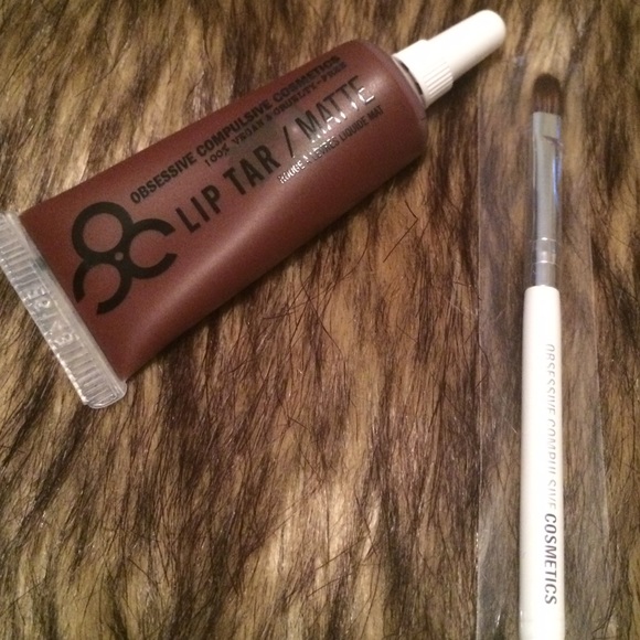 OCC Lip Tar in Anita