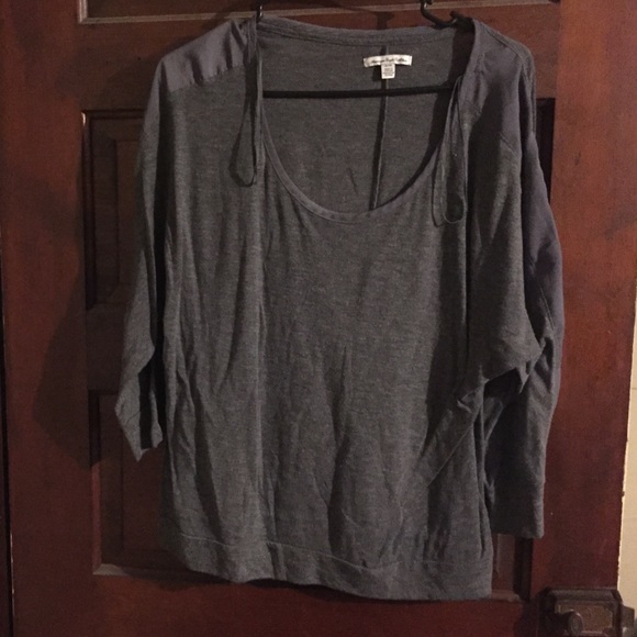 3/4 length sleeve AE top