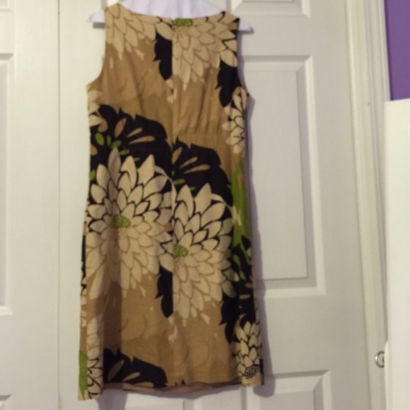 Dress - Picture 4 of 4