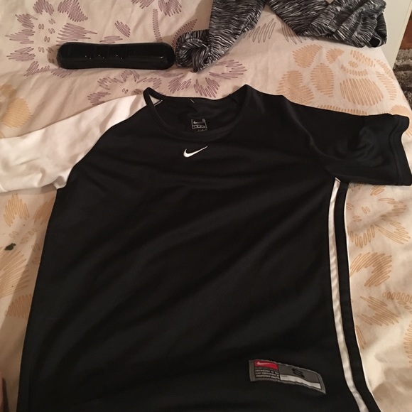 Nike t-shirt