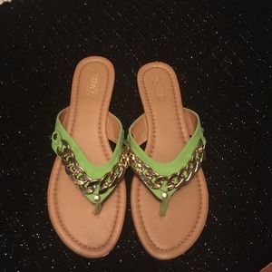 Yoki Sandals