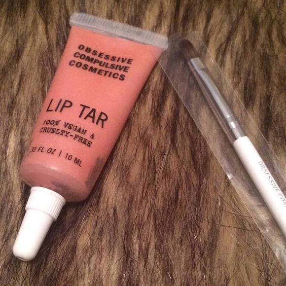 OCC Lip Tar in Hush