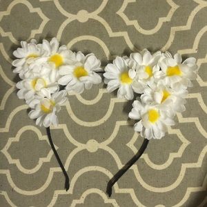 Daisy head band