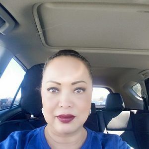 Meet your Posher, Nora