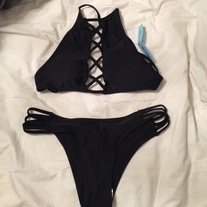 Brand new bikini set!