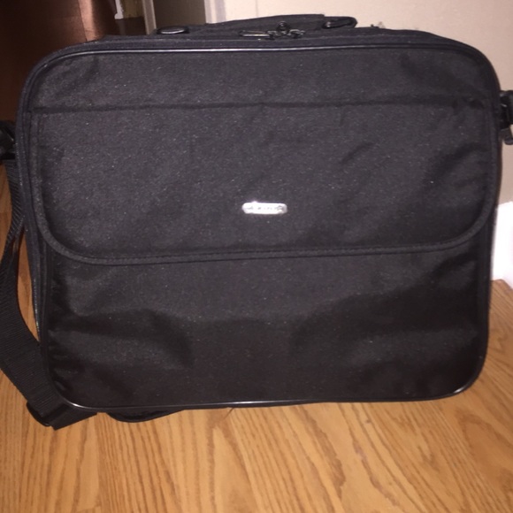 Targus Computer Bag - Picture 2 of 4