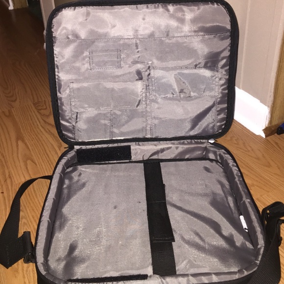 Targus Computer Bag - Picture 3 of 4