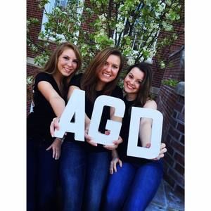 Meet your Posher, Kailyn