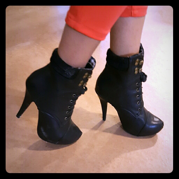 Faux leather lace up booties