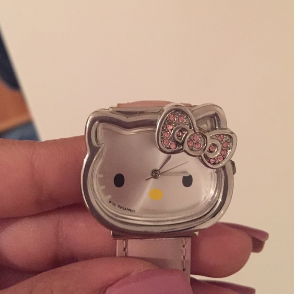Hello kitty watch - Picture 2 of 2