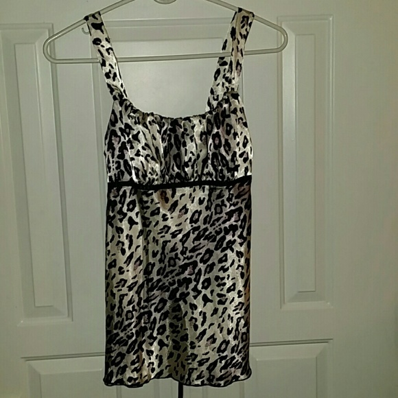 Leopard satin dressy tank!!