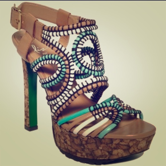 Donald J Pliner summer heels
