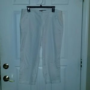 White Calvin Klein Capris