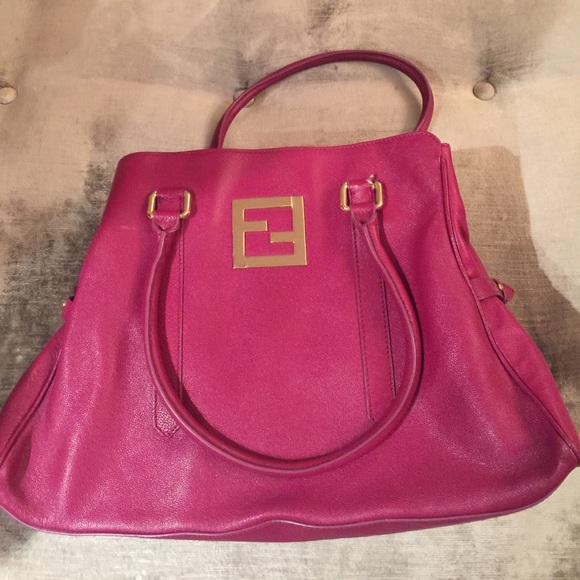 authentic Fendi purse. Minor defect shown in pic