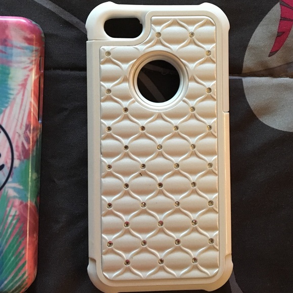 iPhone cases. - Picture 4 of 4