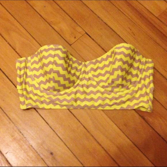 Strapless Bikini Top