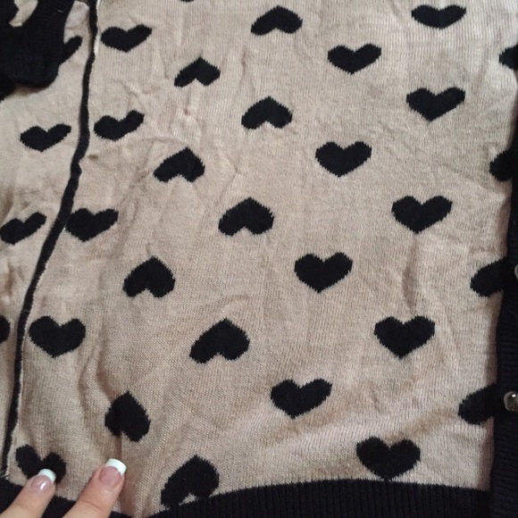 Sweater - Picture 3 of 4