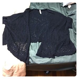 Knitted navy blue kimono