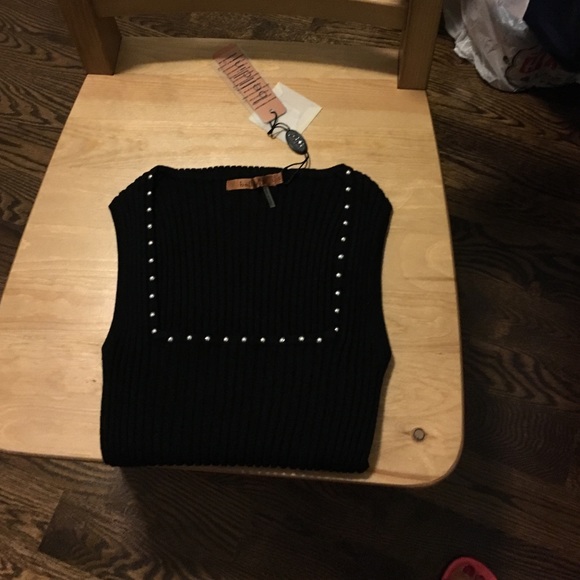 Belldini knitted tank