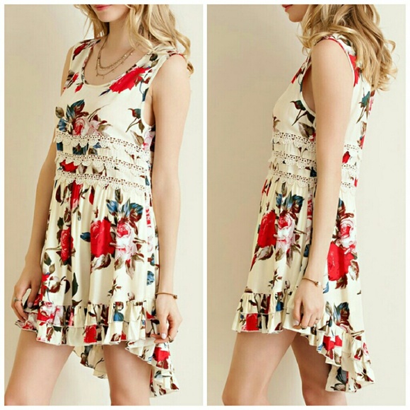 NEW | THE AURORA CO | floral cream dress - Picture 2 of 3