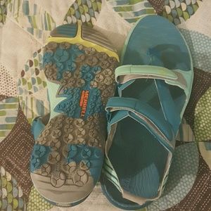 Never worn Merrell sandals