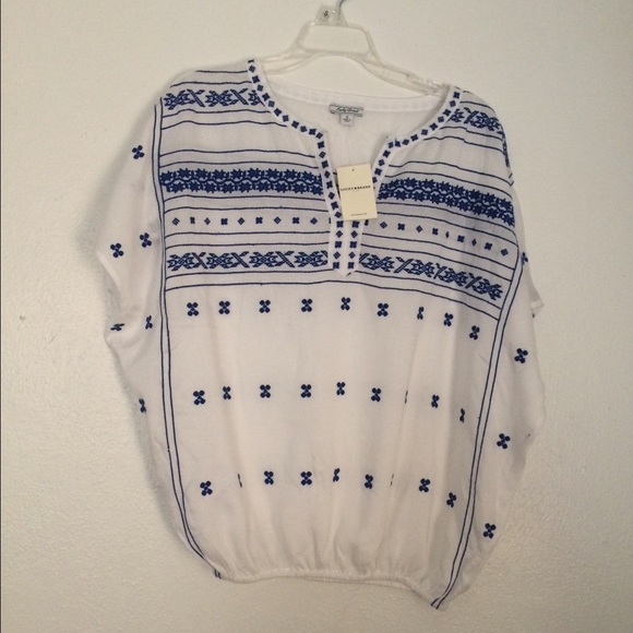 Lucky Brand loose fitting Lucky Brand blouse. NWT