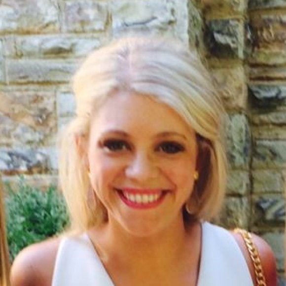 Meet your Posher, Nikki