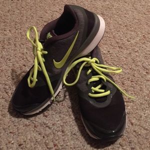 Nike® In-Season TR 4 Womens Training Shoes
