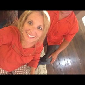 Meet your Posher, Angela