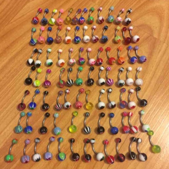 Jewelry - SALE!! LOT OF 25 BELLY RINGS + DUST BAG!!