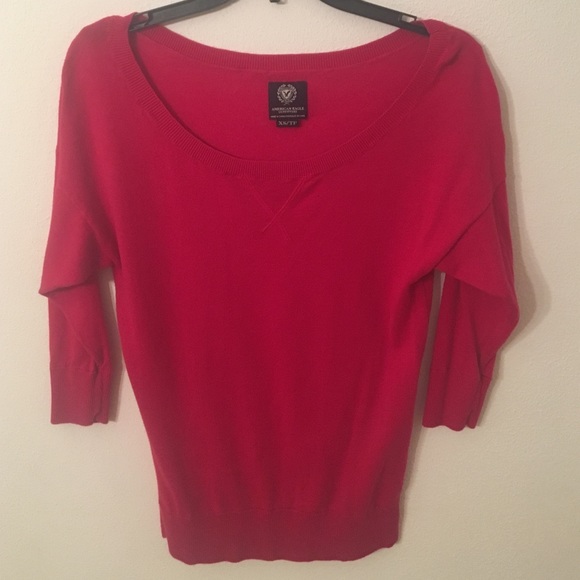 AE dark pink sweater