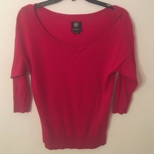 AE dark pink sweater