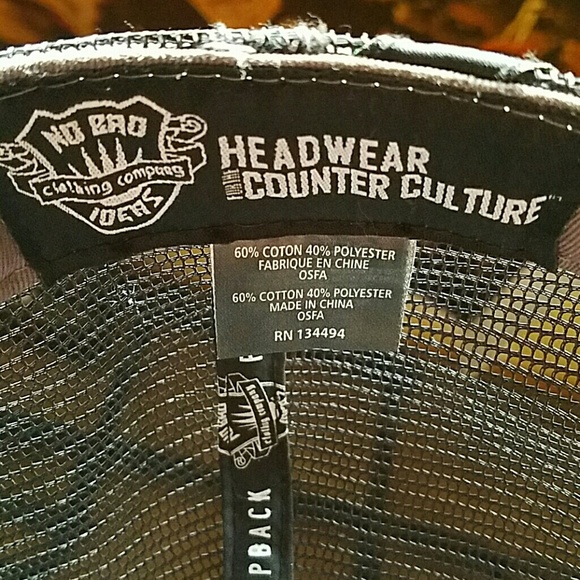 Snap Back Hat - Picture 2 of 4