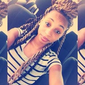 Meet your Posher, Coco