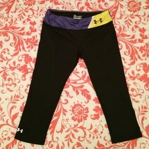 Under Armour Heat Gear Fitted Crop Workout Pants