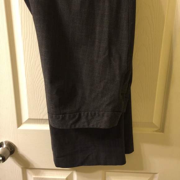 22w Lane Bryant dress pants. Great condition.