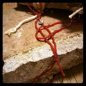 Red bead long necklace with bee