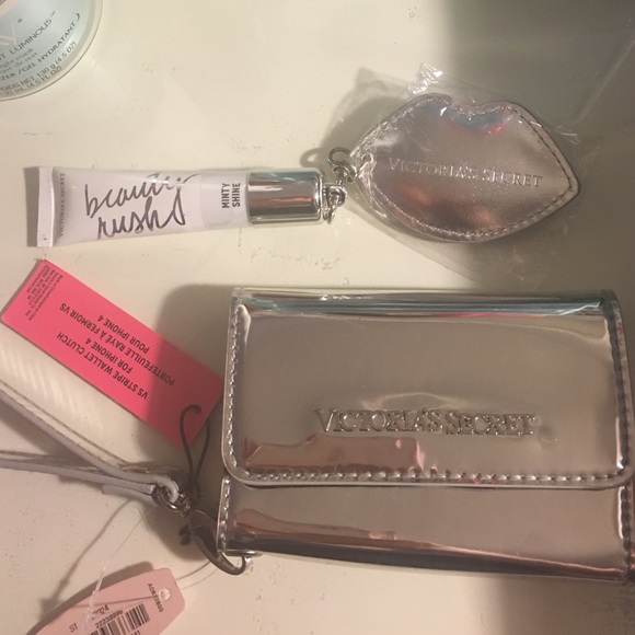 Victoria's Secret Silver Wallet Clutch & Lipgloss - Picture 1 of 3