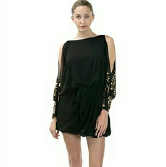 ??LONG SLEEVES short dress