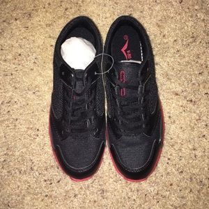 majors champion shoes