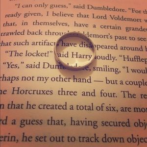 10k white gold wedding band size 7