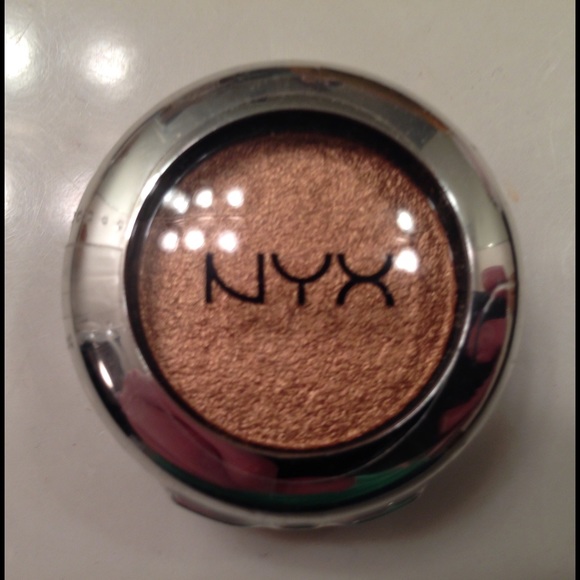 Nyx Baked Eyeshadow Bundle - Picture 4 of 4