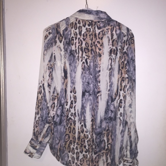 Cheetah patterned button up - Picture 2 of 2