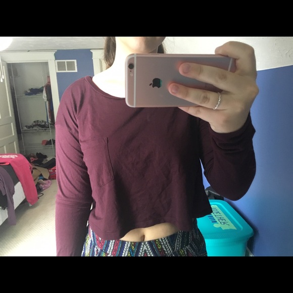 Crop top - Picture 3 of 3